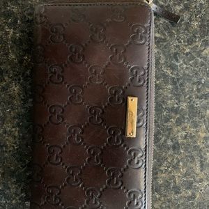 Gucci wallet